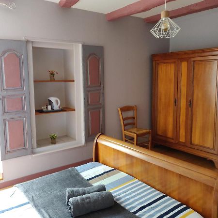 Le Logis De Lou Bed & Breakfast Blars Eksteriør bilde