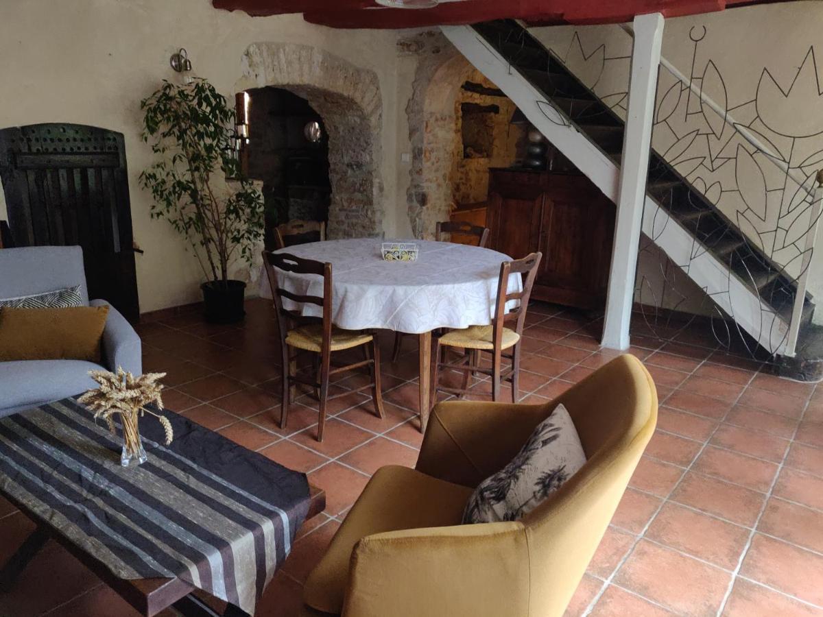 Le Logis De Lou Bed & Breakfast Blars Eksteriør bilde